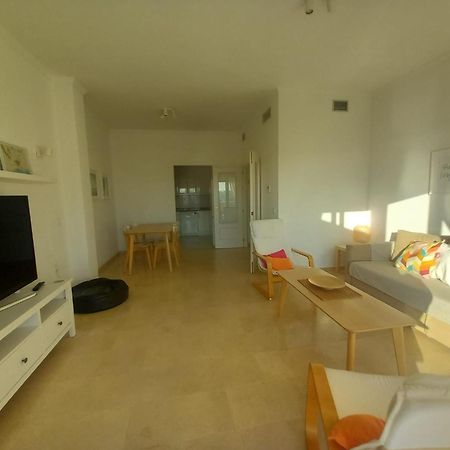 Amplio, Luminoso Y Moderno Apartamento Con Amplia Terraza Y Hermosas Vistas En Exclusiva Urbanizacion เบนัลมาเดนา ภายนอก รูปภาพ