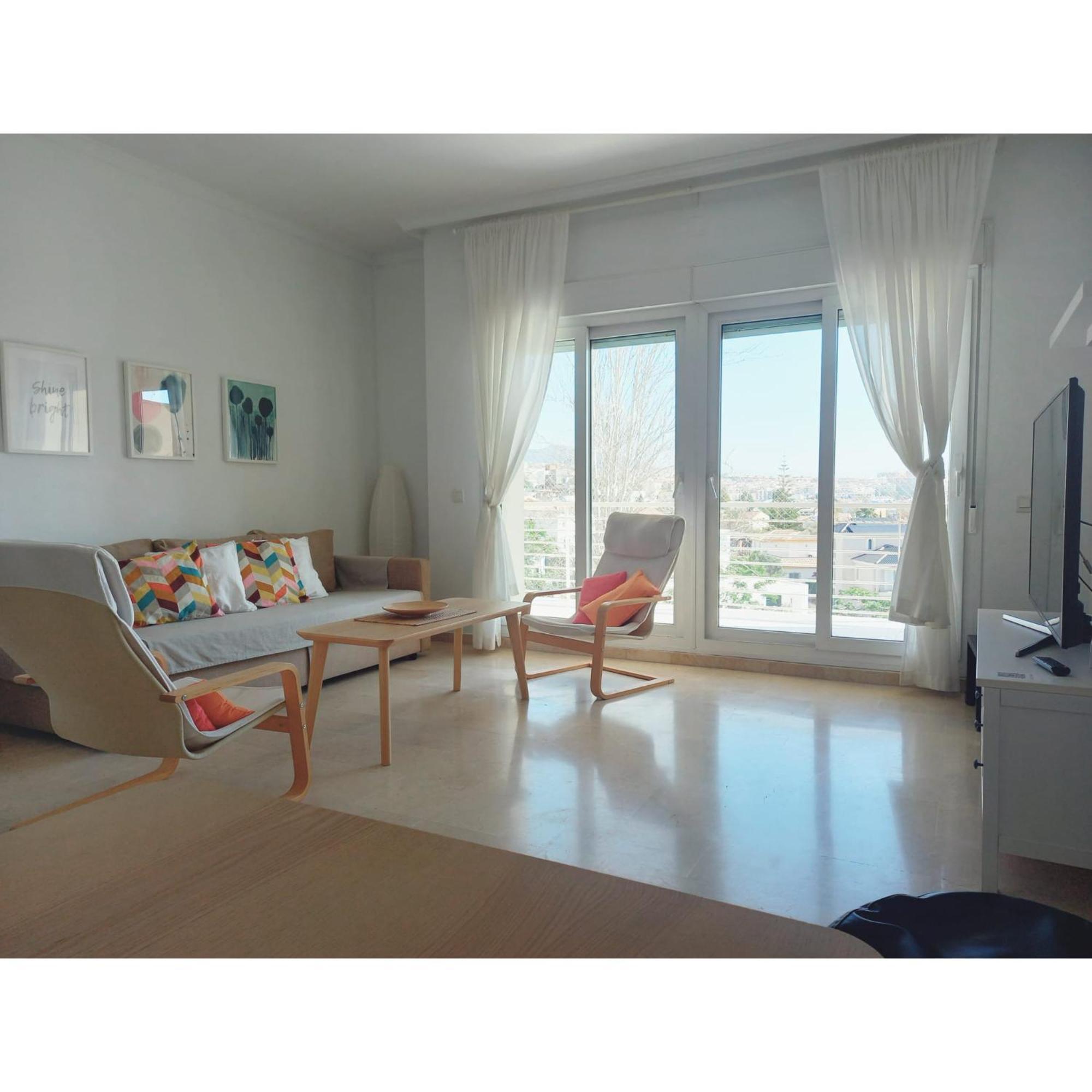 Amplio, Luminoso Y Moderno Apartamento Con Amplia Terraza Y Hermosas Vistas En Exclusiva Urbanizacion เบนัลมาเดนา ภายนอก รูปภาพ