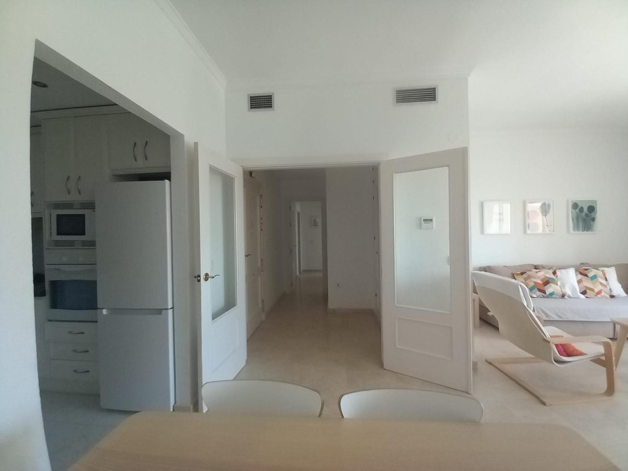 Amplio, Luminoso Y Moderno Apartamento Con Amplia Terraza Y Hermosas Vistas En Exclusiva Urbanizacion เบนัลมาเดนา ภายนอก รูปภาพ